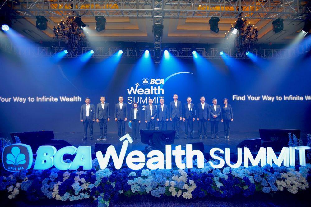 Warren Buffett Lokal Bagi Tips Keuangan di BCA Wealth Summit 2023