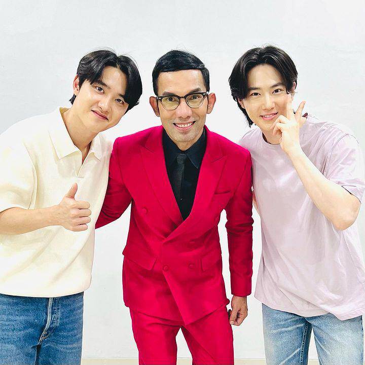 potret Indra Herlambang bersama personil EXO (instagram.com/indraherlambang)