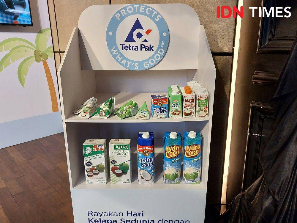 Produk-produk santan yang dikemas Tetra Pak (IDN Times/Fasrinisyah Suryaningtyas)