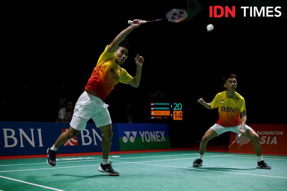 Pasangan muda pelatnas Cipayung M Putra Erwiansyah/Patra Harahapan Rindorindo saat beraksi di Indonesia International Challenge 2023 (IDN Times/Doni Hermawan)