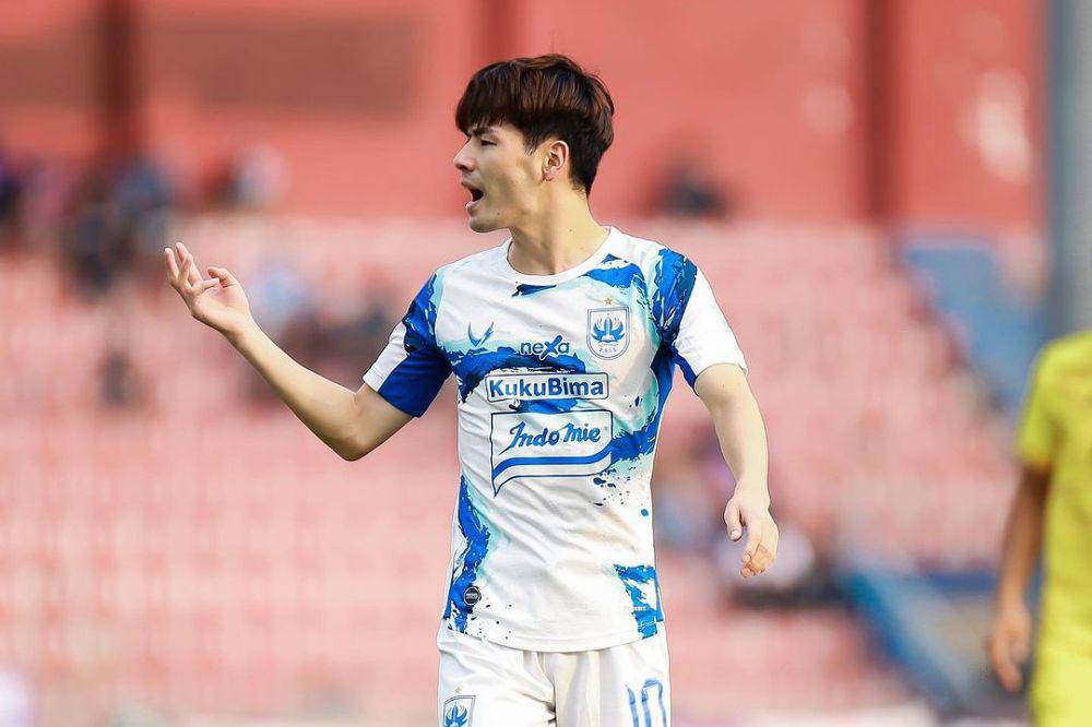 Taisei Marukawa (instagram.com/psisfcofficial)