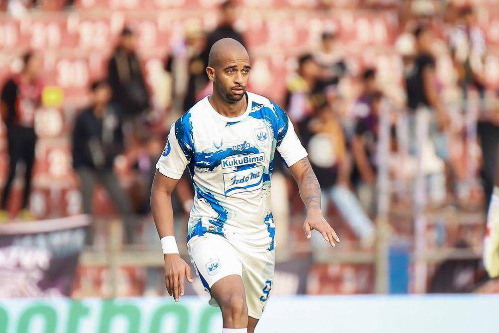 Lucas Gama (instagram.com/psisfcofficial)