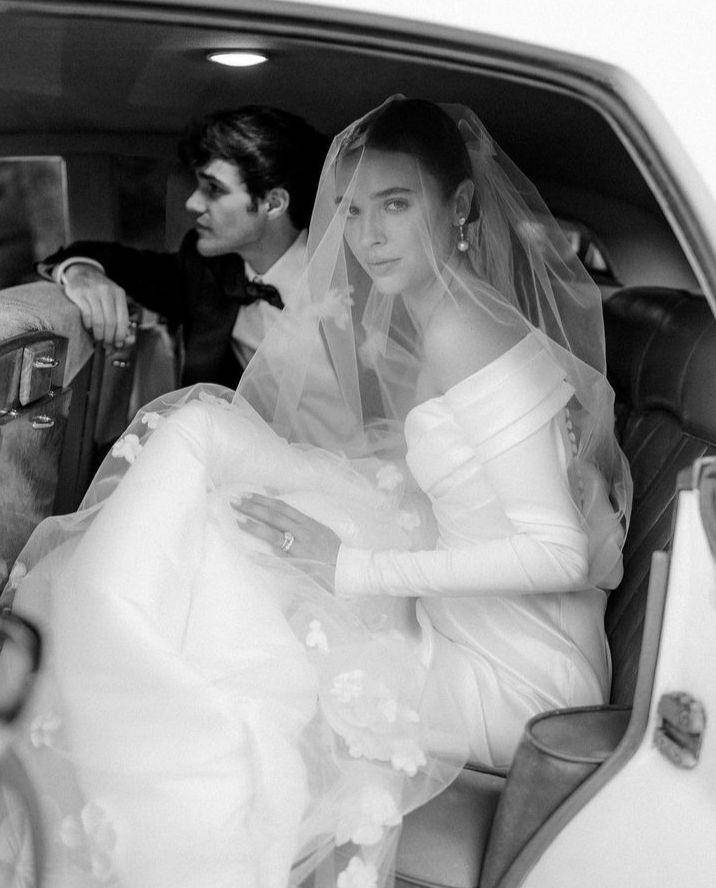 potret pernikahan teman dekat Selena Gomez (instagram.com/connarfranklin)