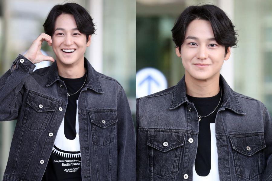 7 Potret Kim Bum Berangkat hingga Tiba di Jakarta, Senyum Lebar!