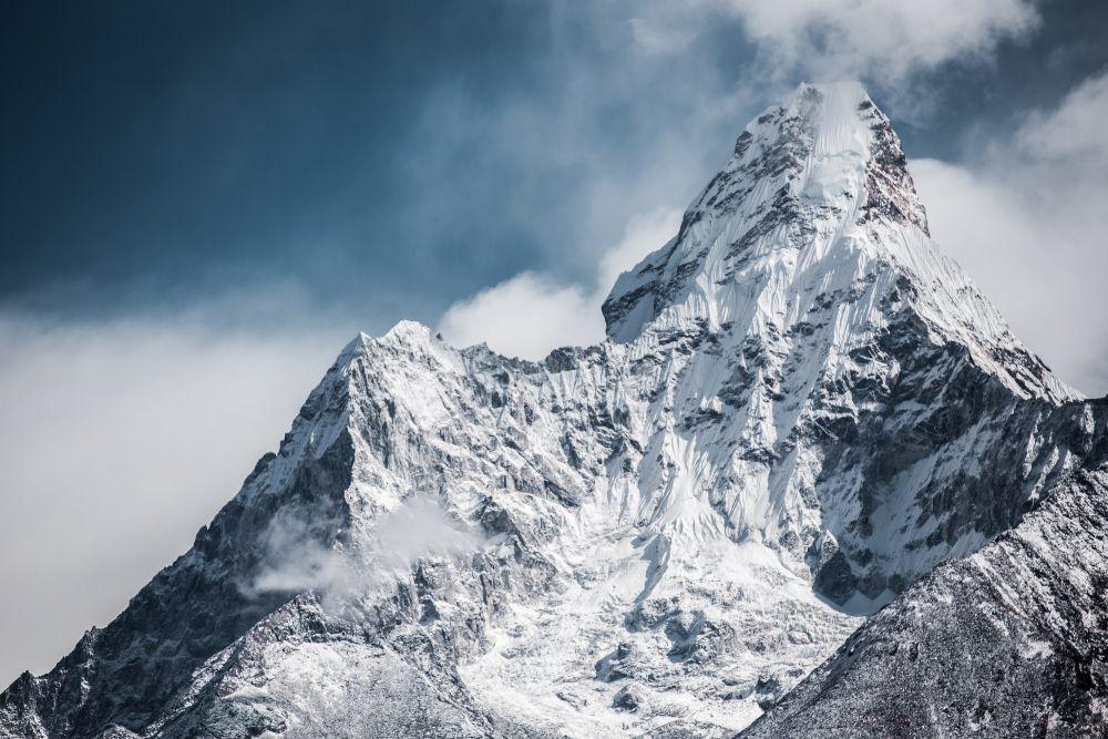 5 Fakta Menarik Seputar Puncak Everest, Tertinggi di Dunia!