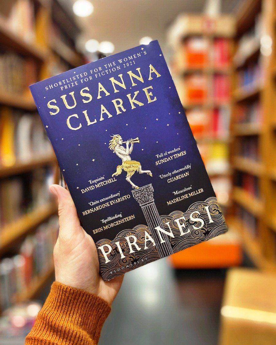 Piranesi - Susanna Clarke (marymartinbooks.com)