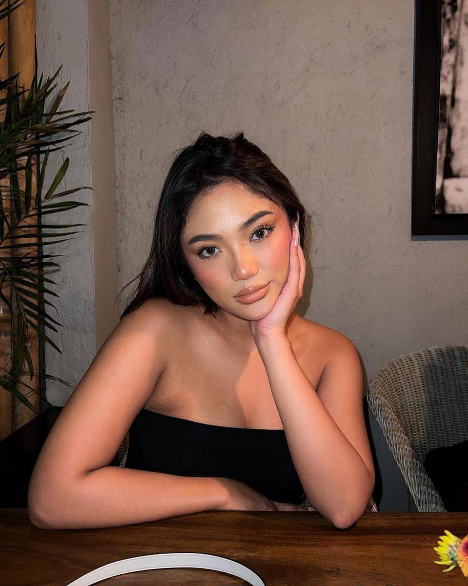 ide makeup ala Marion Jola (instagram.com/lalamarionmj)