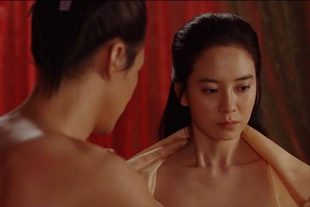Jo In Sung dan Song Ji Hyo di A Frozen Flower