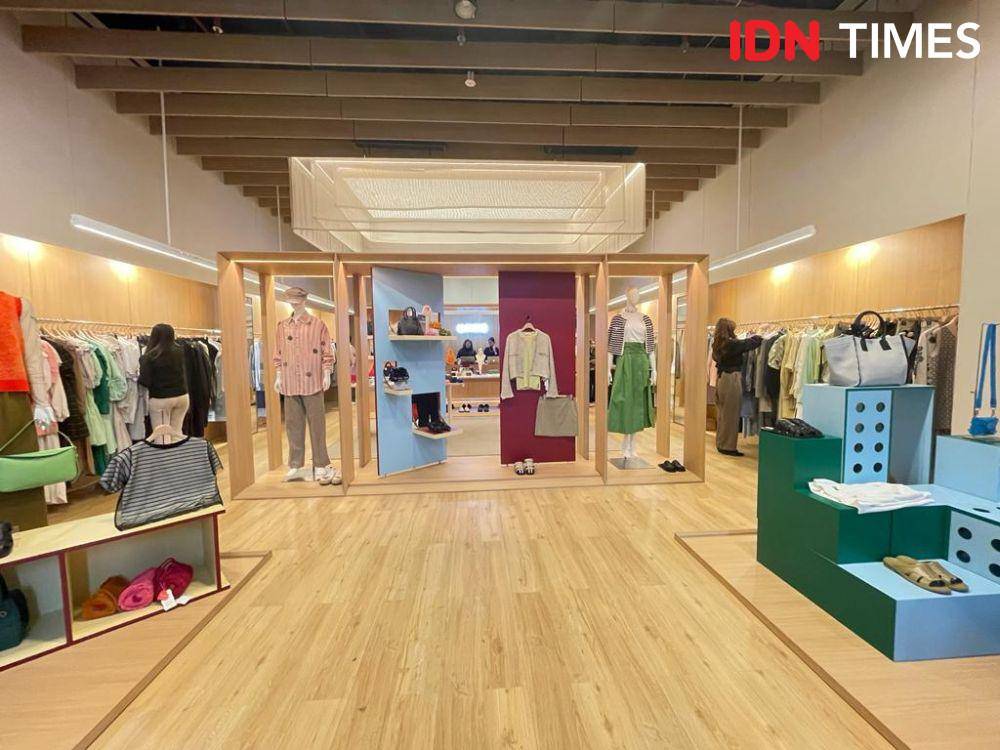 Tokyo Threads New Collection from Lumine Japan offline introduction" pada Kamis (31/8/23) (IDNTimes/Dina Fadillah Salma)