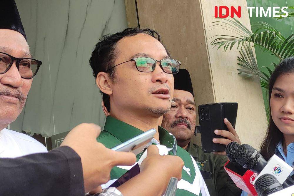Sekretaris Jenderal (Sekjen) Partai Kebangkitan Bangsa (PKB), Muhammad Hasanuddin Wahid di Kantor DPP PKB, Jakarta Pusat (1/9/2023). (IDN Times/Yosafat Diva Bayu Wisesa)