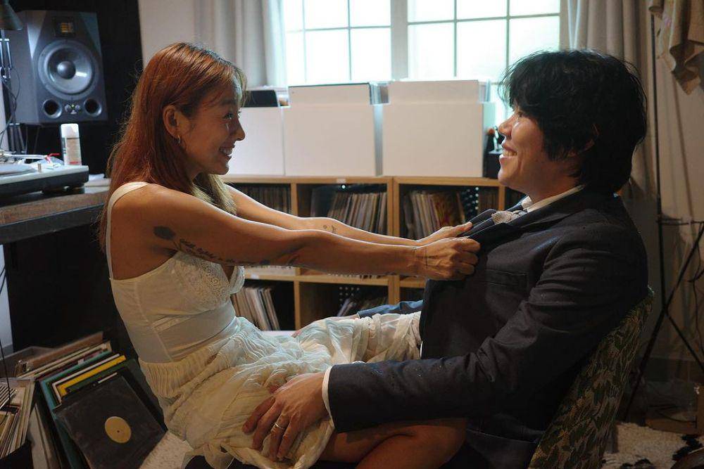 potret Lee Hyo Ri dan suami rayakan ulang tahun pernikahan ke-10 (instagram.com/songsoonsangsoon)