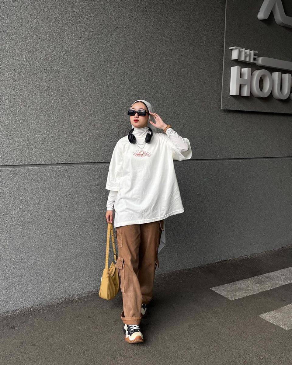 Eva (instagram.com/hazizarunave)