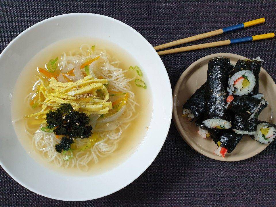 janchi-guksu (10000recipe.com/심킹카)