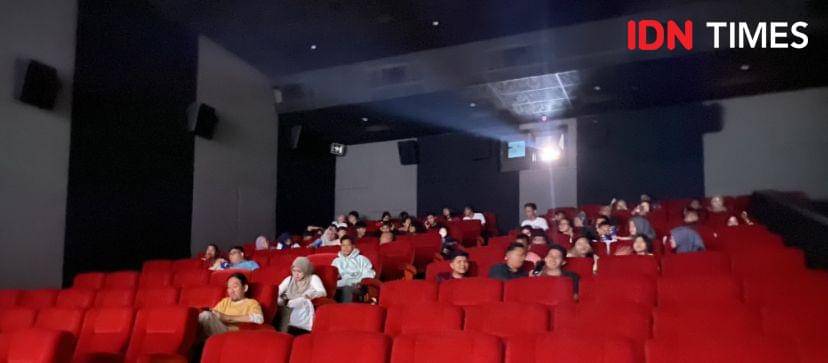 Suasana penonton Sleep Call di CGV PLaza Medan Fair (IDN Times/Indah Permata Sari)