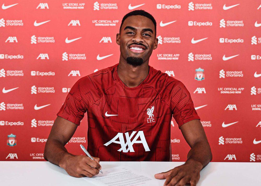 Gravenberch Datang! Cek 4 Pemain Terbaik Liverpool asal Belanda
