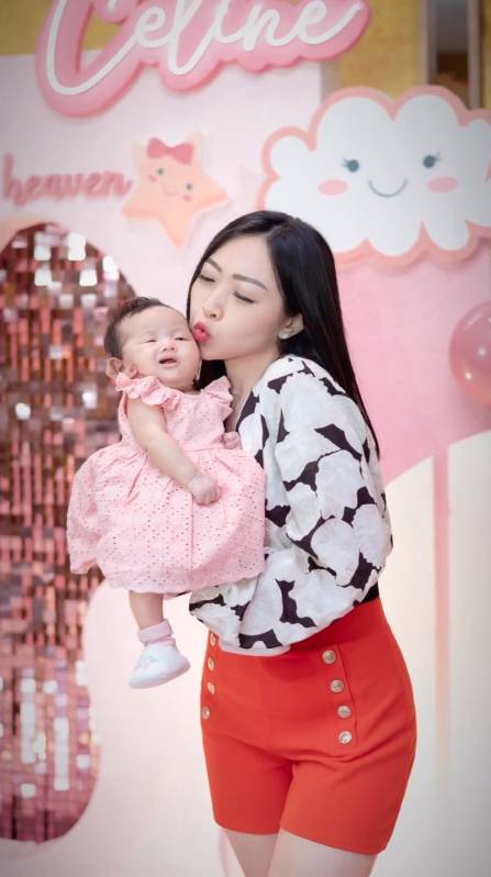 potret syukuran 40 hari adik Clayton (instagram.com/lizzebethmua)