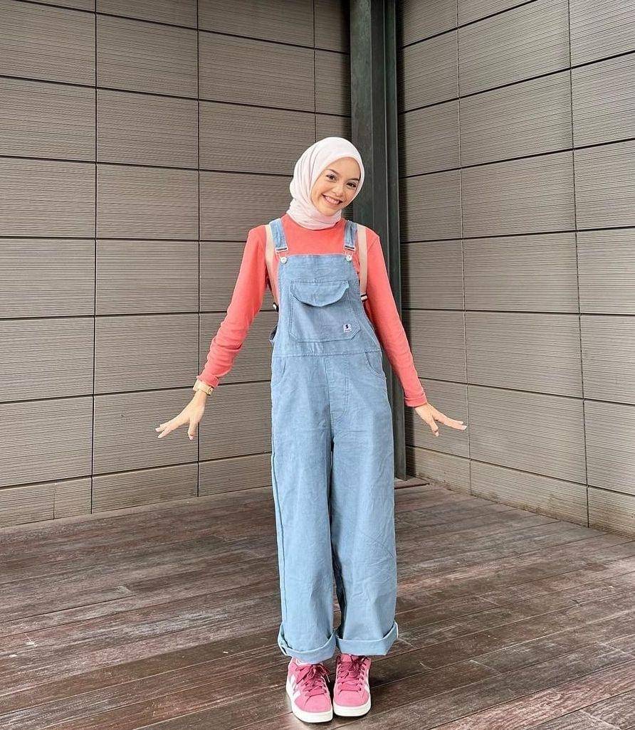OOTD bawahan jeans hijab (instagram.com/febiolanabilaa)