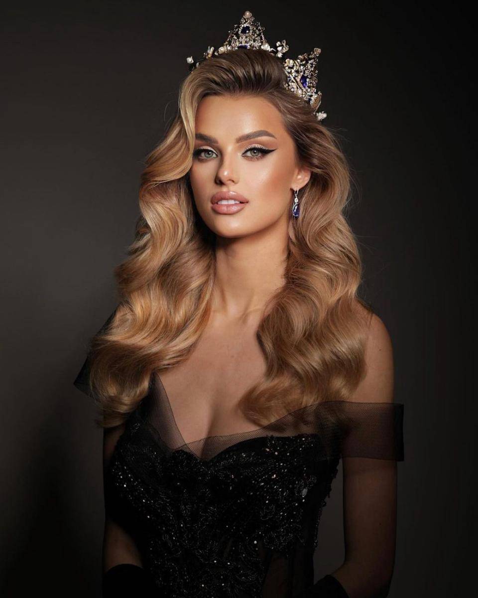 Krystyna Pyszková, Miss World Republik Ceko 2023 (instagram.com/krystyna_pyszko)