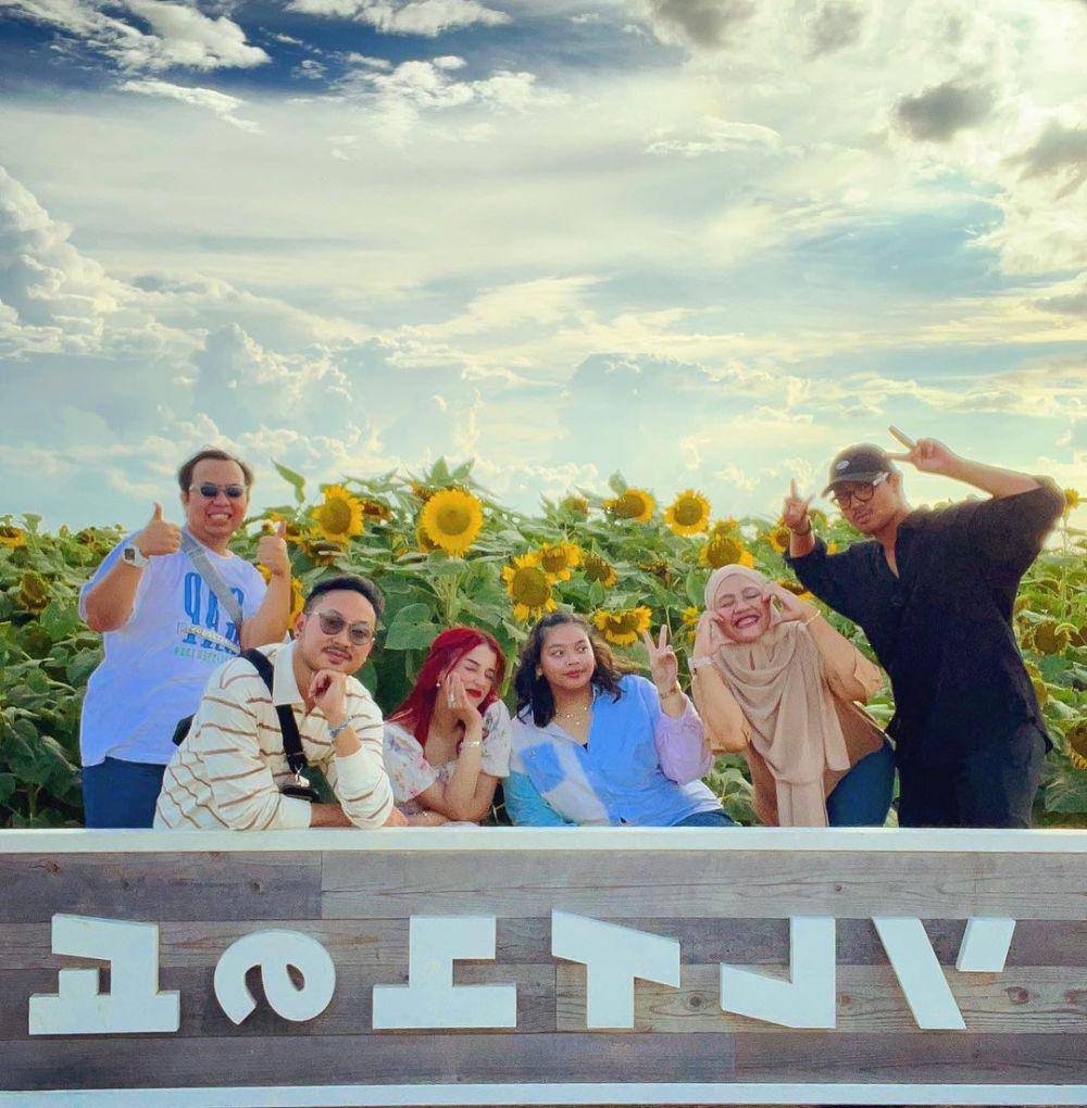potret Tasya Farasya dan tim (instagram.com/tasyafarasya)