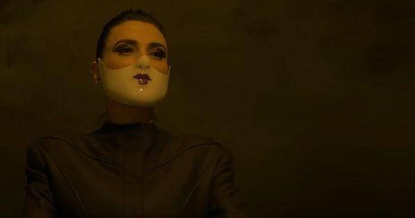 The Adjudicator di era Winston muda ( Dok. Amazon Prime Video / The Continental )