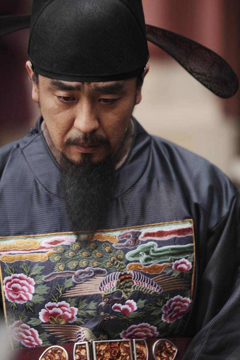 Ryu Seung Ryong di film Masquerade (dok. CJ ENM Corp./Masquerade)