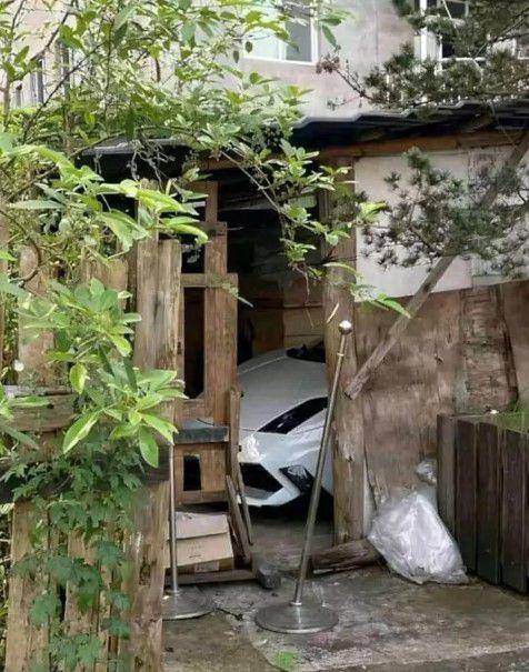 potret kejutan ngeselin (instagram.com/wkwkland_real)
