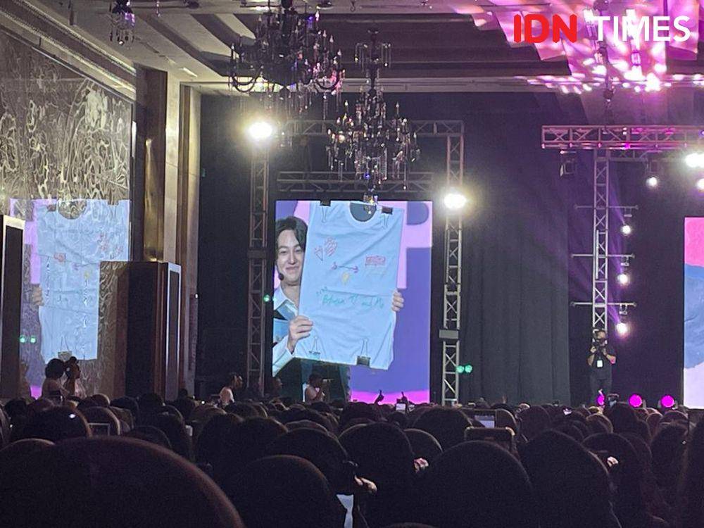 Kim Bum di Fan Meeting Jakarta 2023 (IDN Times/Erfah Nanda)