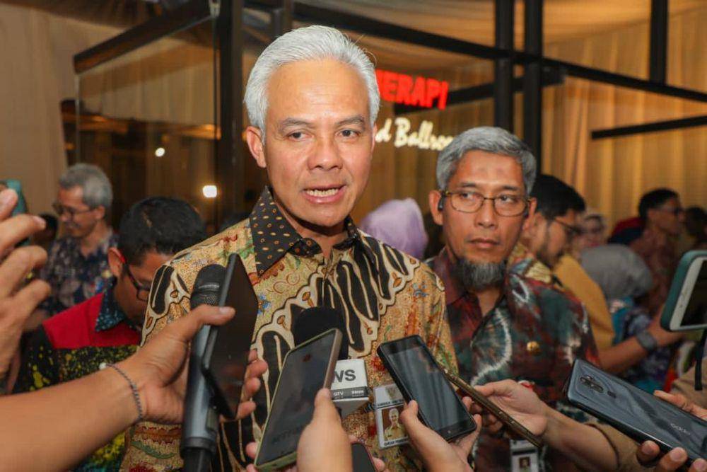 Gubernur Jateng Ganjar Pranowo bersama Sekda Sumarno saat berbicara mengenai sosok Nana Sudjana sebagai Pj. (IDN Times/Dok Humas Pemprov Jateng (