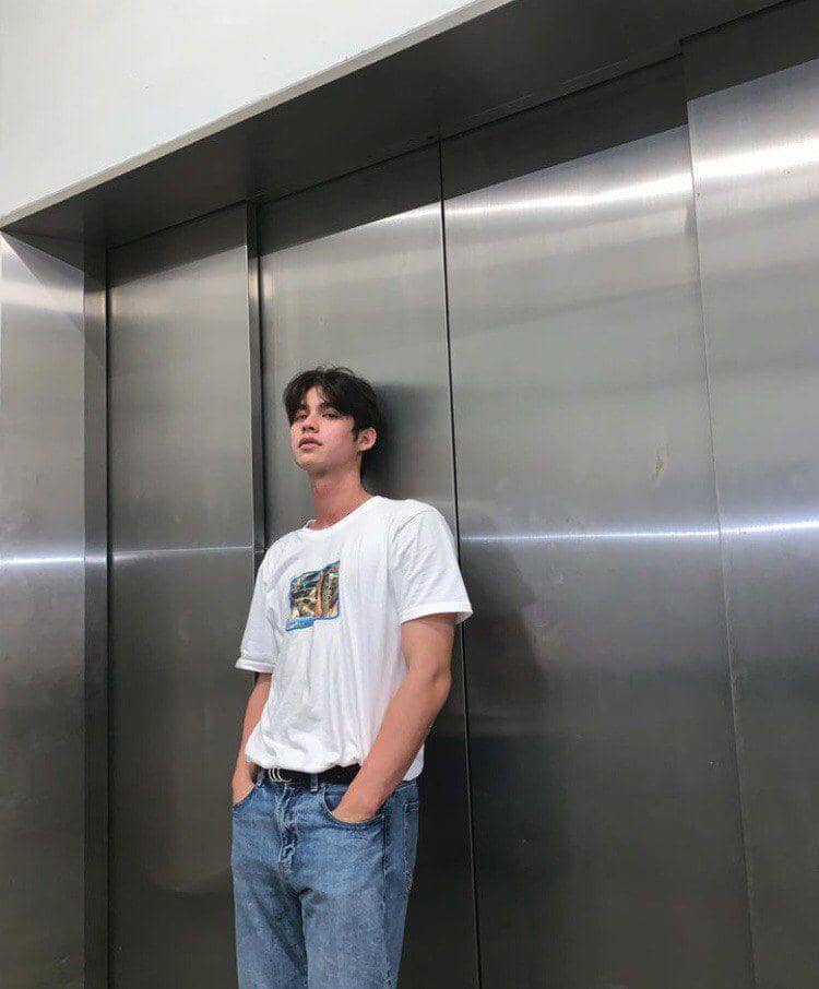 potret Bright Vachirawit (instagram.com/bbrightvc)