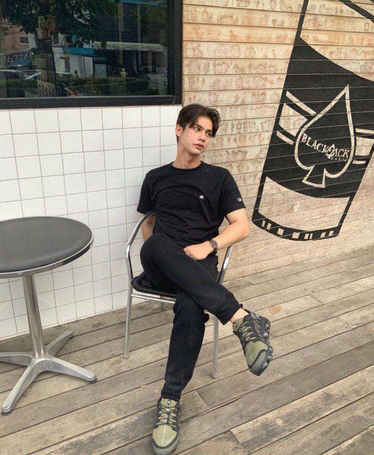 potret Bright Vachirawit (instagram.com/bbrightvc)