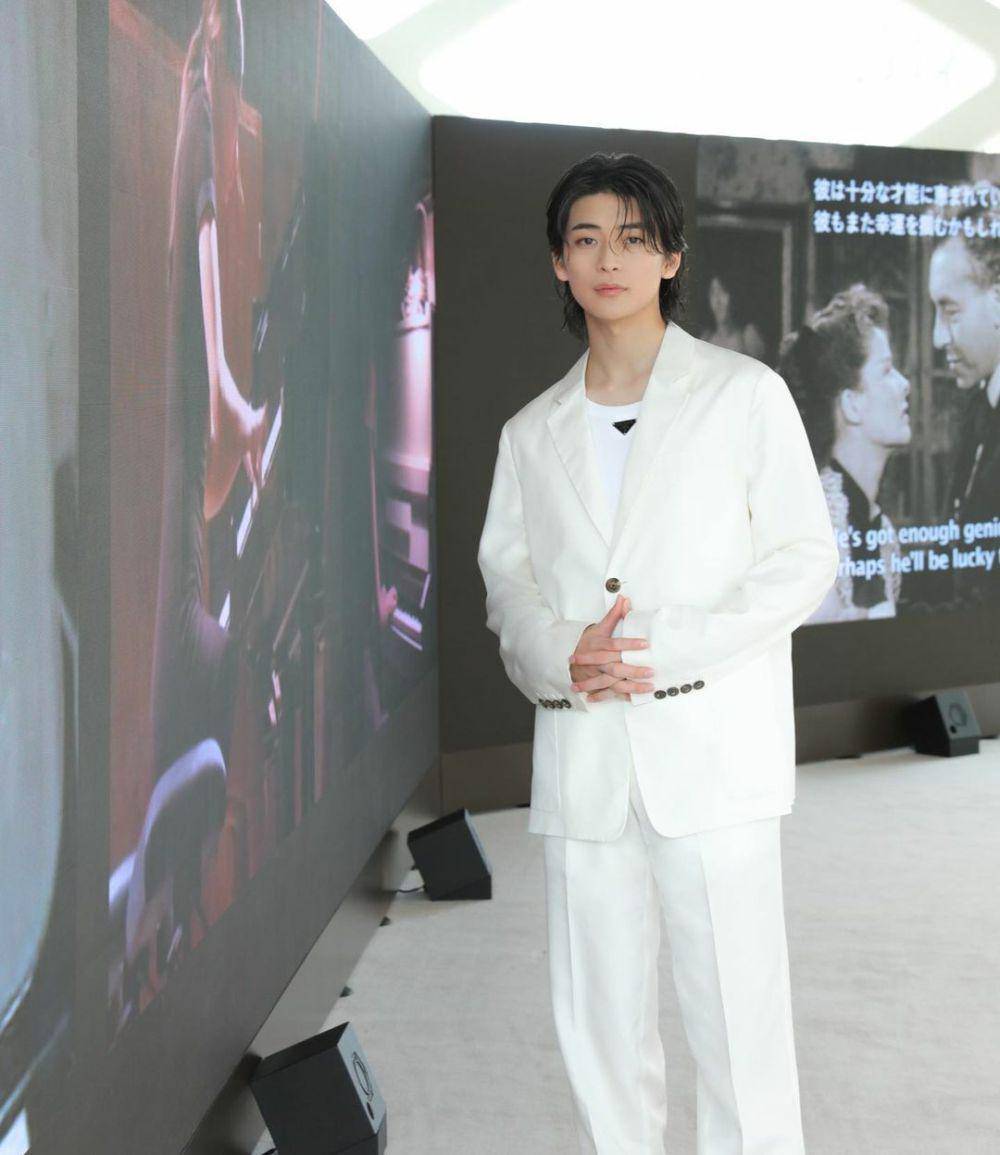 Fumiya Takahashi (instagram.com/fumiya_0_3_1_2)