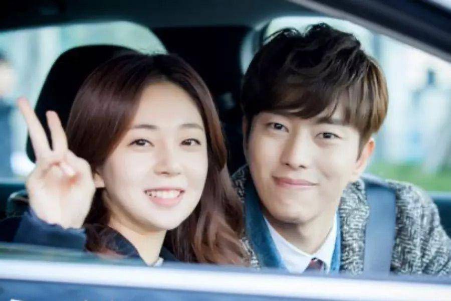 Baek Jin Hee dan Yoon Hyun Min (soompi.com)