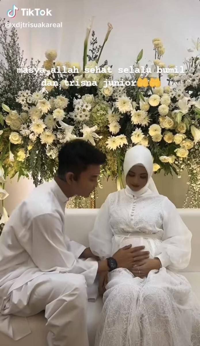 potret pengajian 4 bulanan kehamilan Nabila Maharani (tiktok.com/xdjtrisuakareal)