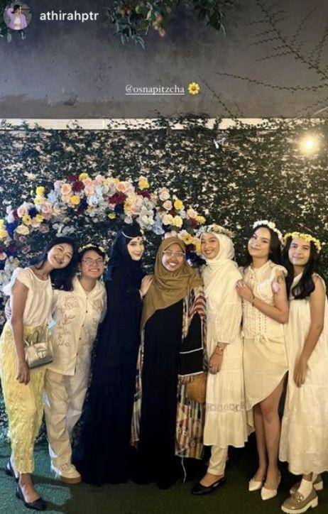 potret after party pernikahan Tengku Syaira Anataya (Instagram.com/athirahptr)