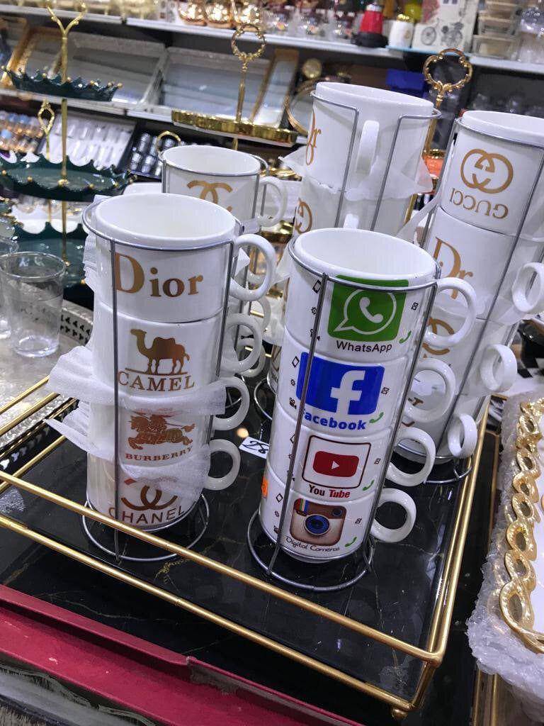 foto barang KW pelesetan dari Dior (reddit.com/user/BlobfishOfDeath)