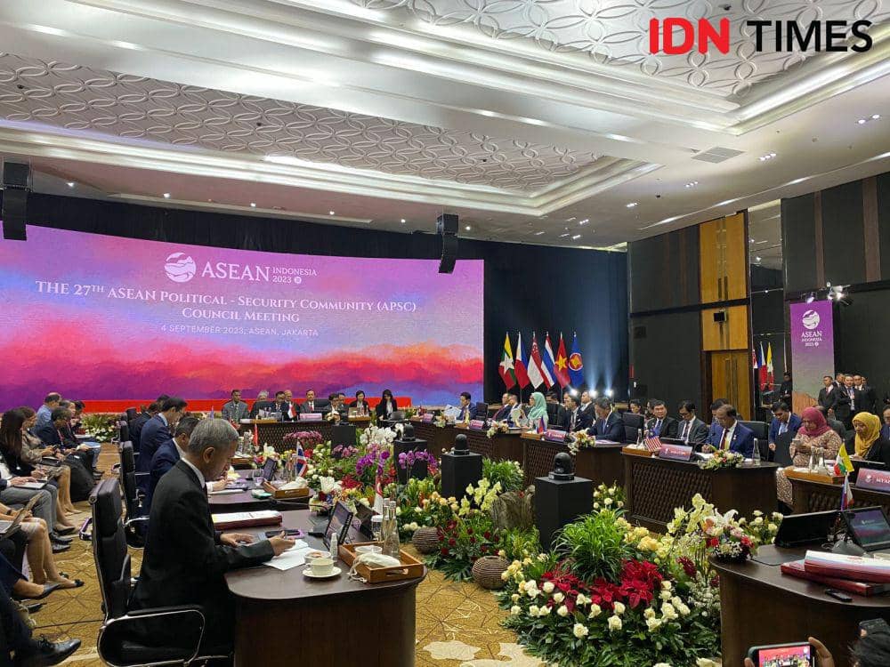 6 Potret Pertemuan Menlu ASEAN Hari Ini, Kursi Myanmar Kosong