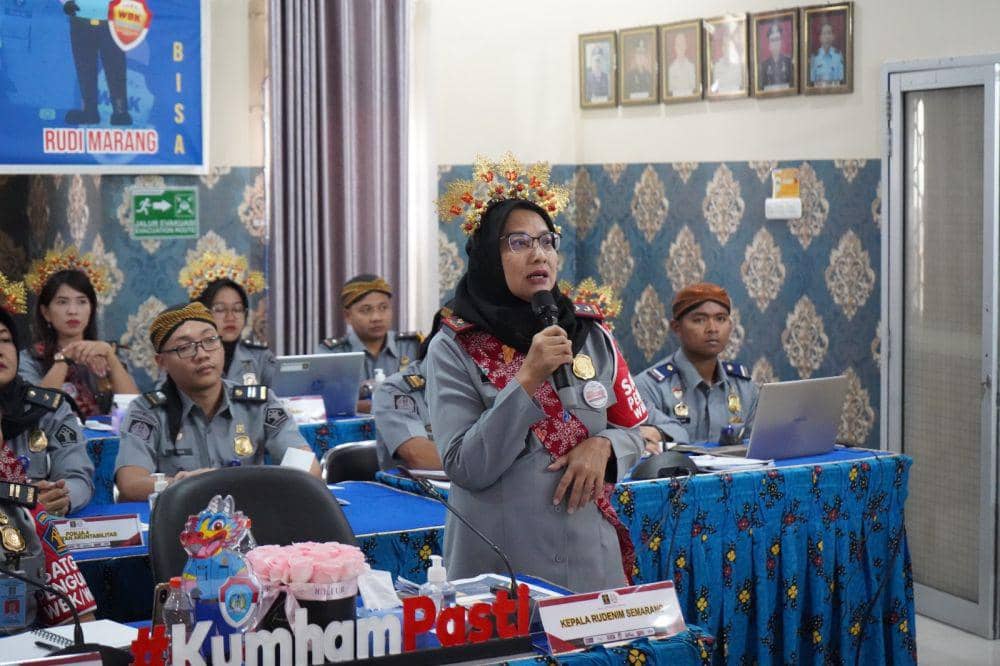 Kepala Rudenim Semarang Retno Mumpuni menyampaikan progres pembenahan sarpras di kantornya. (IDN Times/Dok Humas Rudenim Semarang)