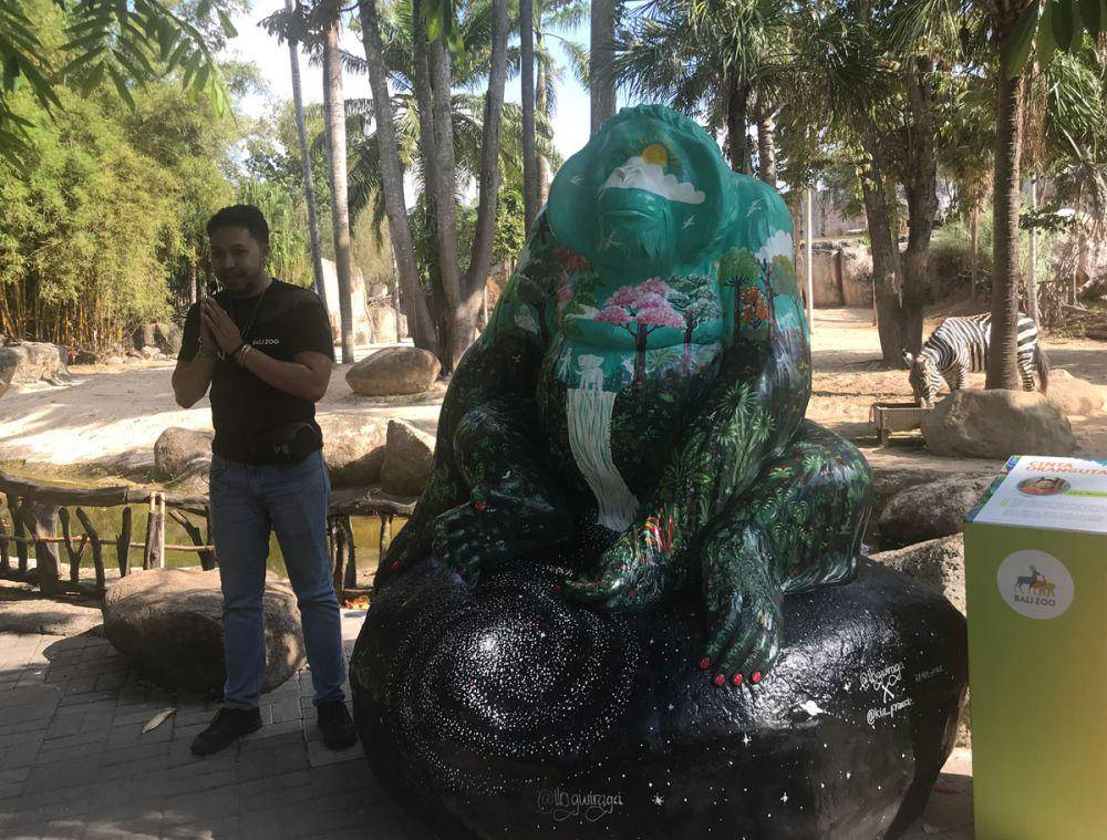 Patung orangutan karya IBG Wiraga. (dok. pribadi/Ari Budiadnyana)