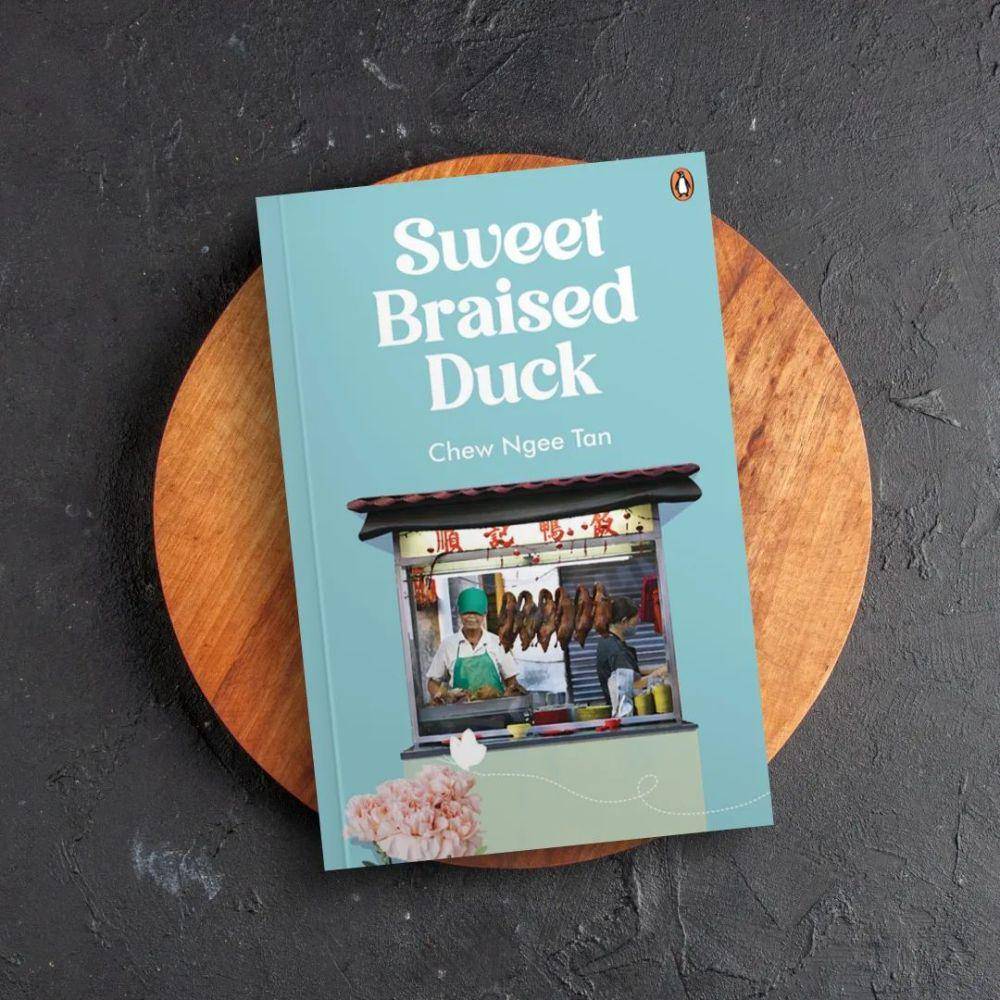Sweet Braised Duck (instagram.com/penguinsea)