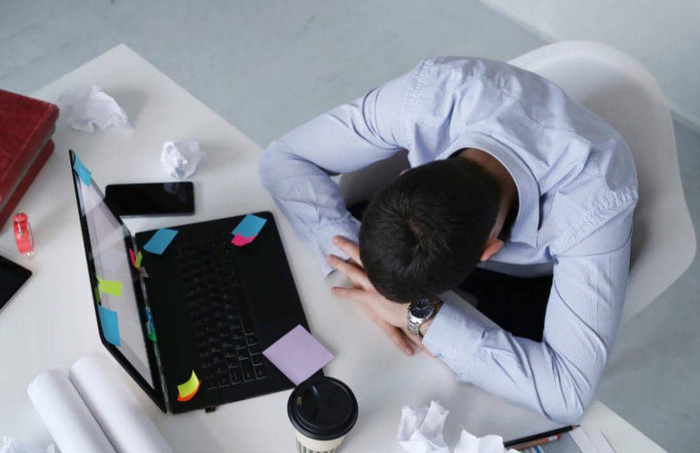 ilustrasi berkurangnya produktivitas (freepik.com/racool-studio)