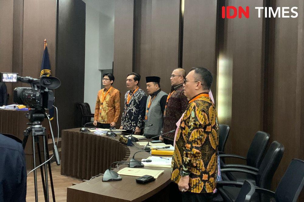 Bawaslu Minta Ketua KPU dan Jajarannya Diberhentikan Sementara