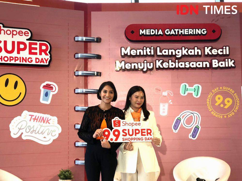Media Gathering Shopee 9.9 Super Shopping Day bertajuk 'Meniti Langkah Kecil Menuju Kebiasaan Baik' di Pakuwon Tower, Jakarta Selatan pada Senin (4/9/2023). (IDN Times/Nisa Zarawaki)