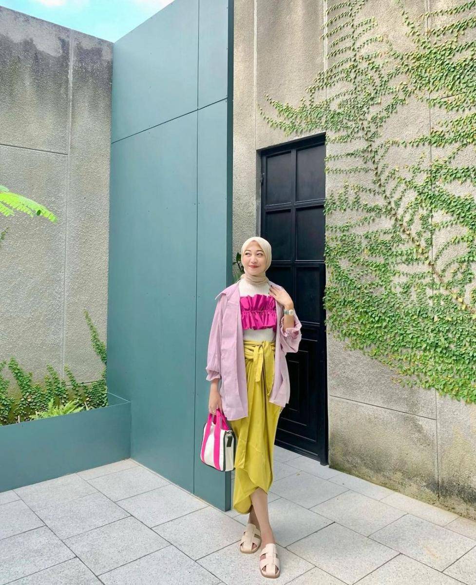 Outfit konser. (instagram.com/nabilayua)