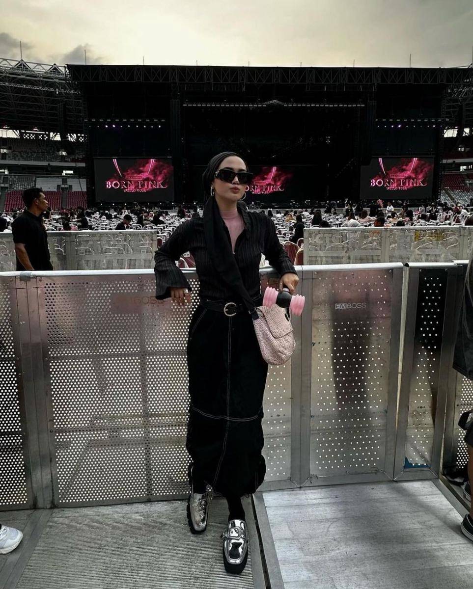 Outfit konser. (instagram.com/ratuanditya)