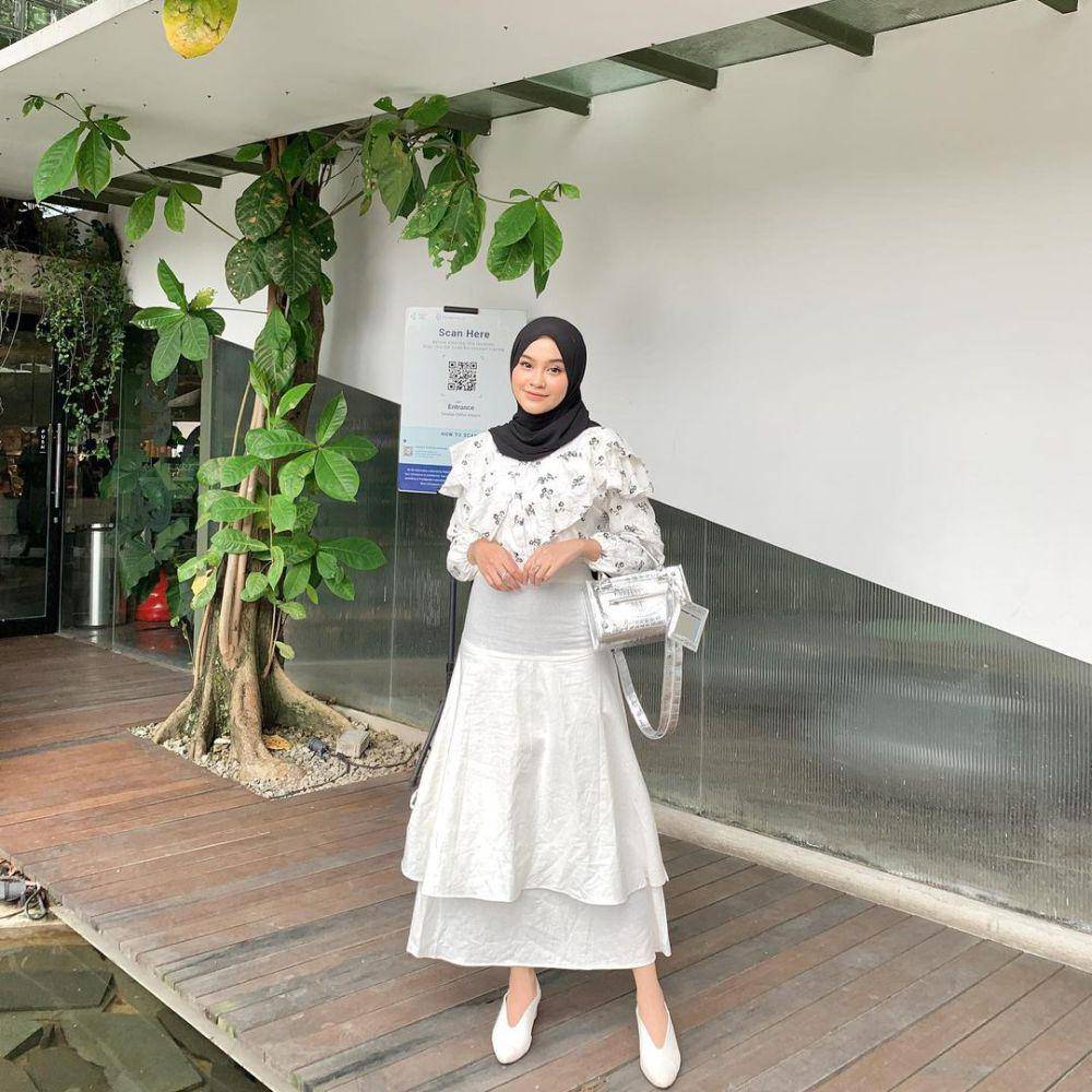 Putri Nuryuliani (instagram.com/putrinuryuliani)