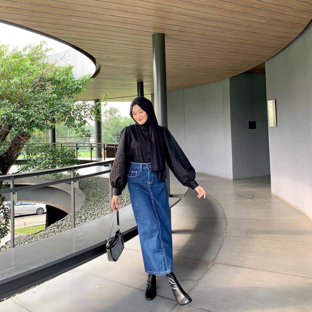 Putri Nuryuliani (instagram.com/putrinuryuliani)