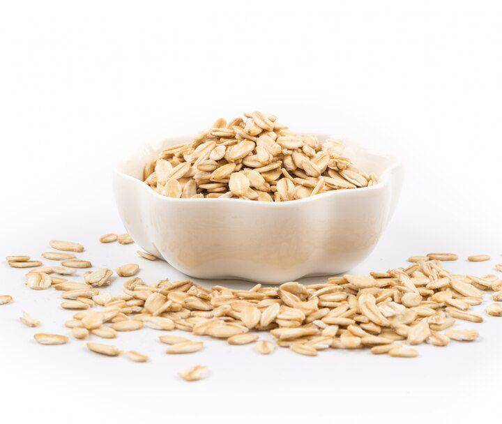 ilustrasi oatmeal (freepik.com/evening_tao)