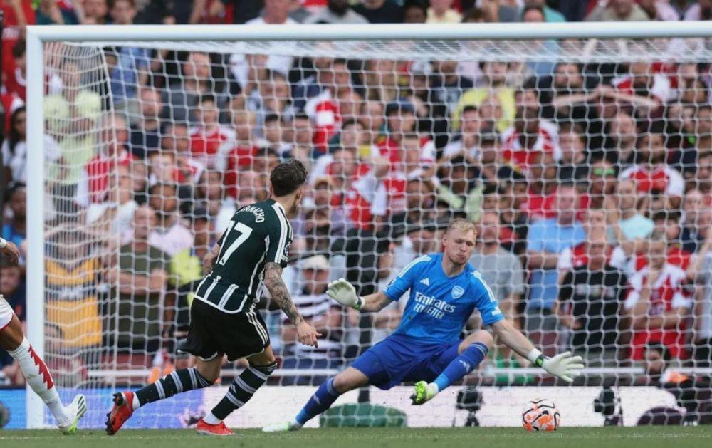 Mike Dean Bantah Klaim Ten Hag, Gol Garnacho Layak Dianulir!