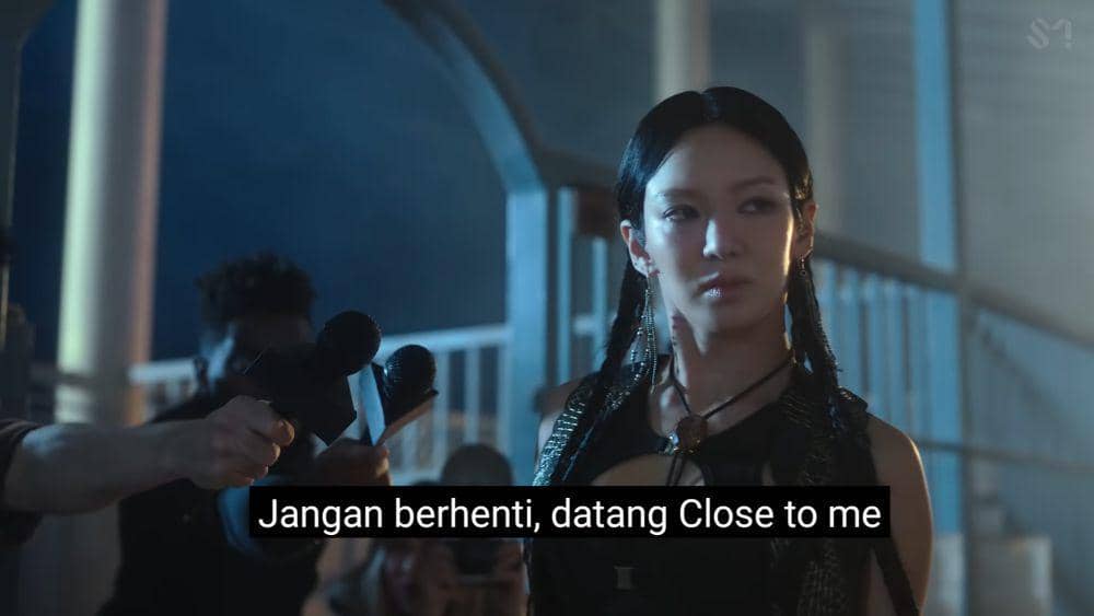 cuplikan MV "PICTURE" (youtube.com/SMTOWN)