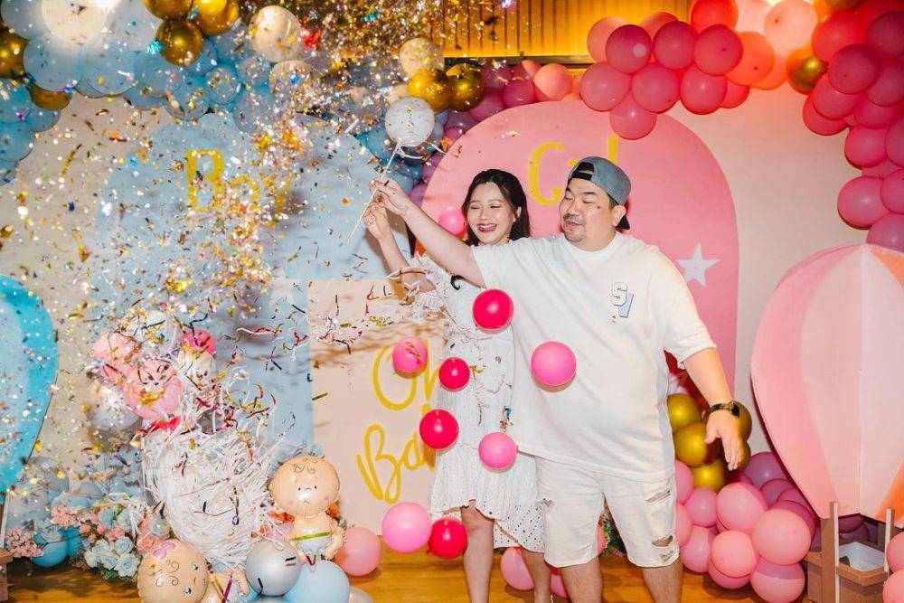 momen gender reveal anak Nex Carlos dan Vienesca (instagram.com/vienesca)
